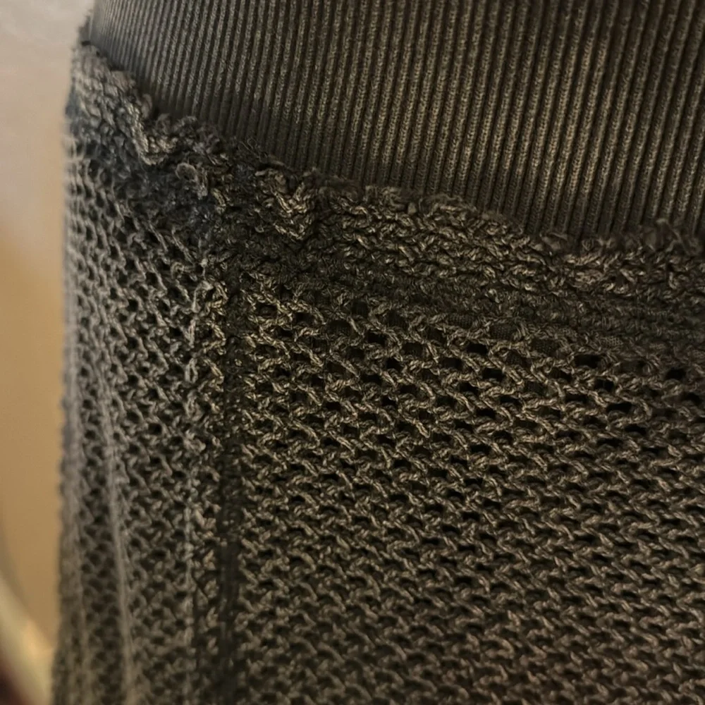 Incredible cotton mesh with full lining Free People skirt in grey NWOT! - Picture 6 of 12